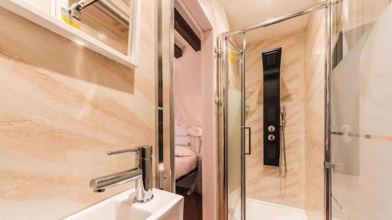 Residenza La Salute Apartment Venesia Bagian luar foto