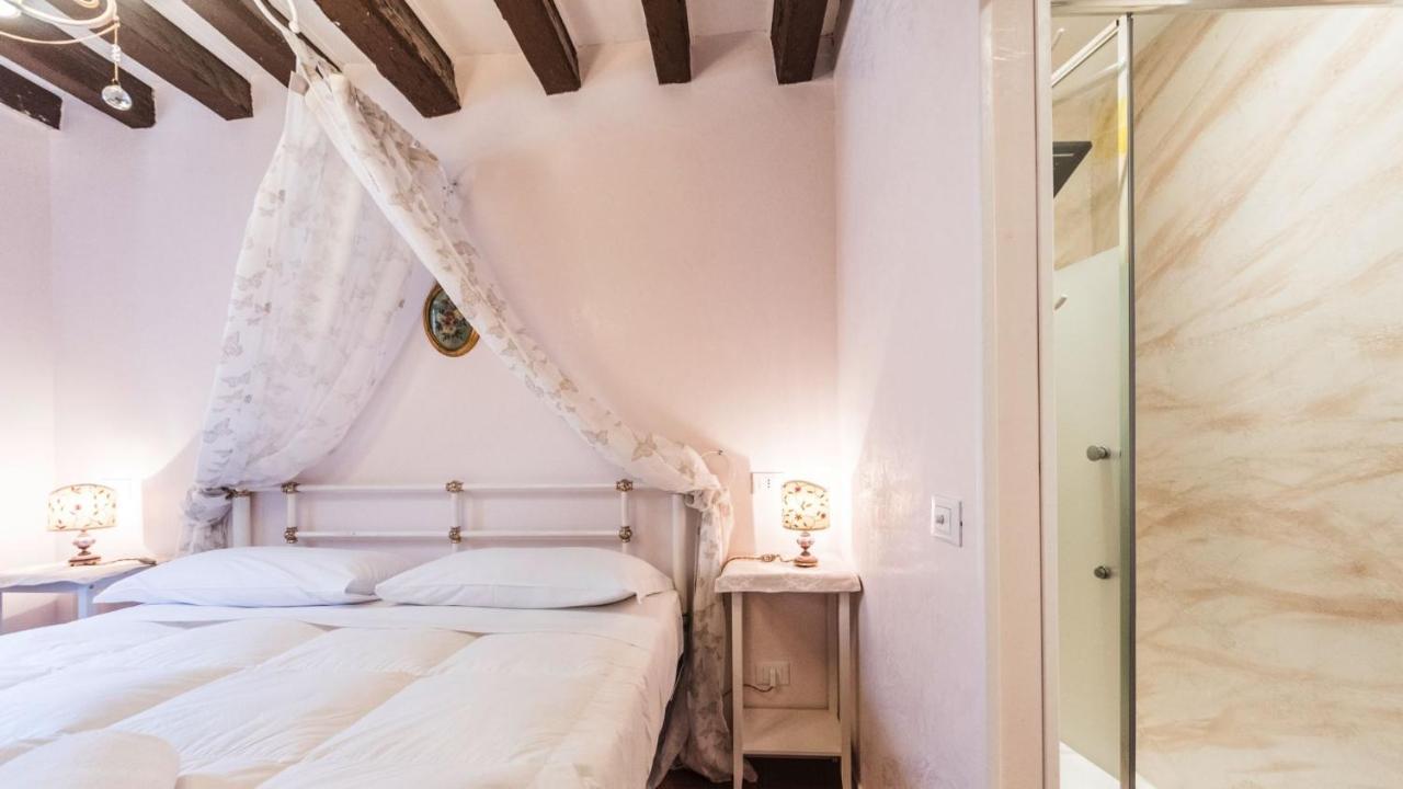Residenza La Salute Apartment Venesia Bagian luar foto